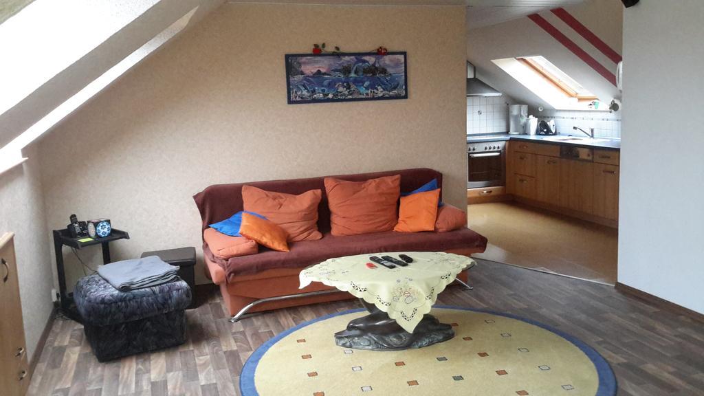 Ferienwohnung Krallert Rennertshofen 外观 照片